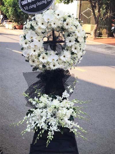 hoa-chia-buon-loi-tu-biet-dienhoaonline-280221 hoa-chia-buon-loi-tu-biet-dienhoaonline-280221